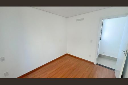 Apartamento à venda com 164m², 3 quartos e 2 vagas Apartamento à venda com 164m², 3 quartos e 2 vagasQuarto 3