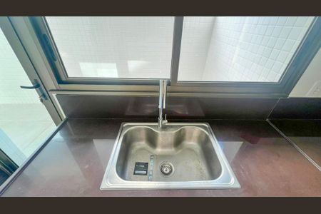 Apartamento à venda com 164m², 3 quartos e 2 vagas Apartamento à venda com 164m², 3 quartos e 2 vagasSala/Cozinha