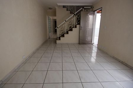 Casa à venda com 166m², 3 quartos e 2 vagasSala