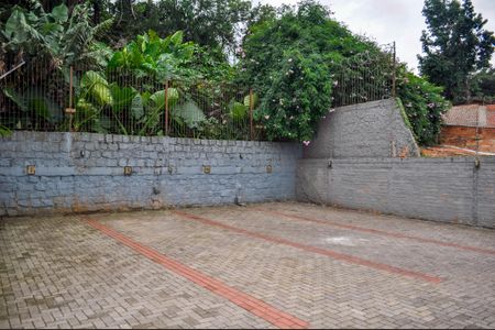 Casa de condomínio à venda com 365m², 3 quartos e 4 vagas Casa de condomínio à venda com 365m², 3 quartos e 4 vagasÁrea comum