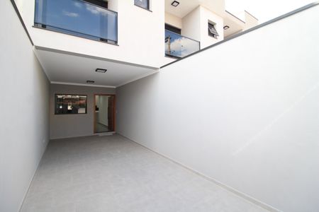 Casa à venda com 185m², 3 quartos e 2 vagasGaragem