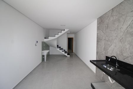 Casa à venda com 185m², 3 quartos e 2 vagasÁrea de Serviço