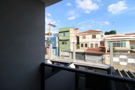 Casa à venda com 185m², 3 quartos e 2 vagasQuarto 3 - Varanda