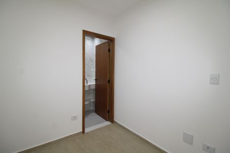 Casa à venda com 185m², 3 quartos e 2 vagasQuarto 2