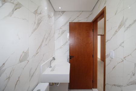 Casa à venda com 185m², 3 quartos e 2 vagasQuarto 1 - Banheiro