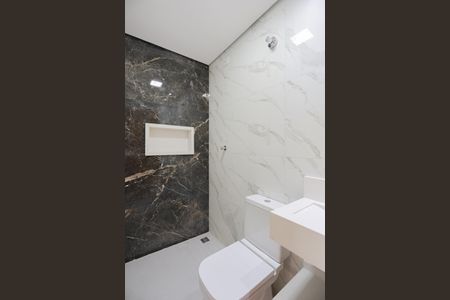 Casa à venda com 185m², 3 quartos e 2 vagas Casa à venda com 185m², 3 quartos e 2 vagasBanheiro da Suíte 3