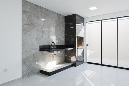 Casa à venda com 185m², 3 quartos e 2 vagas Casa à venda com 185m², 3 quartos e 2 vagasÁrea de lazer