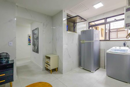 Apartamento à venda com 90m², 2 quartos e 2 vagas Apartamento à venda com 90m², 2 quartos e 2 vagasCozinha