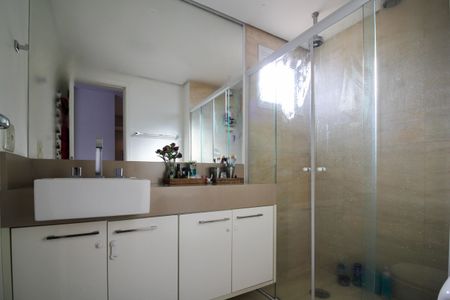 Apartamento à venda com 123m², 3 quartos e 2 vagasBanheiro Suíte