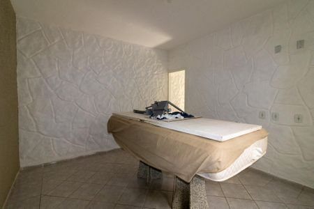 Casa de condomínio à venda com 208m², 4 quartos e 2 vagas Casa de condomínio à venda com 208m², 4 quartos e 2 vagasQuarto de Serviço