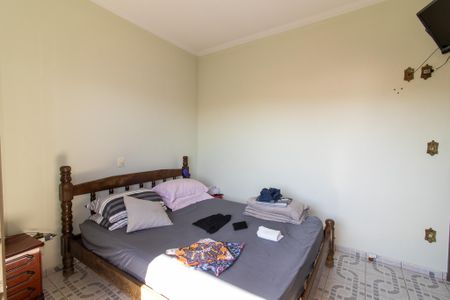 Casa de condomínio à venda com 208m², 4 quartos e 2 vagas Casa de condomínio à venda com 208m², 4 quartos e 2 vagasQuarto 2