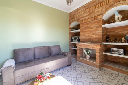 Casa de condomínio à venda com 208m², 4 quartos e 2 vagas Casa de condomínio à venda com 208m², 4 quartos e 2 vagasSala