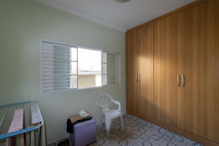 Casa de condomínio à venda com 208m², 4 quartos e 2 vagas Casa de condomínio à venda com 208m², 4 quartos e 2 vagasQuarto 3