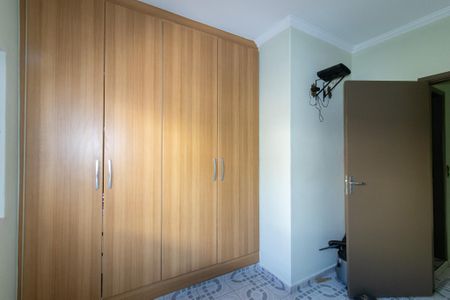 Casa de condomínio à venda com 208m², 4 quartos e 2 vagas Casa de condomínio à venda com 208m², 4 quartos e 2 vagasQuarto 3