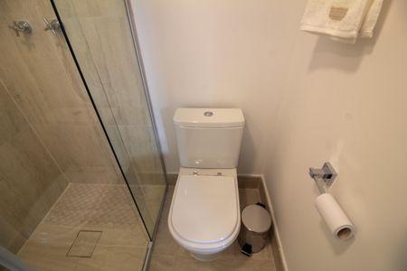 Studio à venda com 23m², 1 quarto e sem vaga Studio à venda com 23m², 1 quarto e sem vagaBanheiro