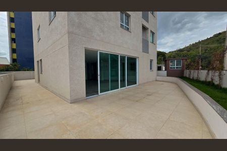 Apartamento para alugar com 202m², 3 quartos e 4 vagas Apartamento para alugar com 202m², 3 quartos e 4 vagasÁrea comum