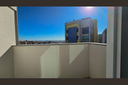 Apartamento para alugar com 202m², 3 quartos e 4 vagas Apartamento para alugar com 202m², 3 quartos e 4 vagasVaranda da Sala