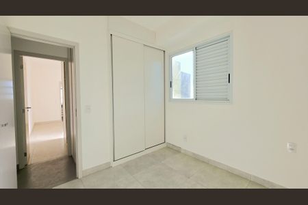 Apartamento para alugar com 202m², 3 quartos e 4 vagas Apartamento para alugar com 202m², 3 quartos e 4 vagasQuarto 3