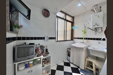 Apartamento à venda com 90m², 3 quartos e 2 vagasCozinha e Área de Serviço