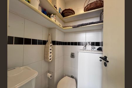 Apartamento à venda com 90m², 3 quartos e 2 vagasBanheiro de Serviço