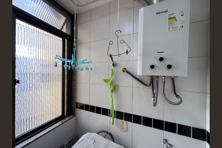 Apartamento à venda com 90m², 3 quartos e 2 vagasCozinha e Área de Serviço