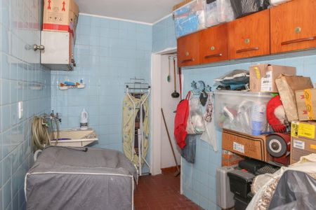 Casa à venda com 260m², 3 quartos e 3 vagas Casa à venda com 260m², 3 quartos e 3 vagasÁrea de Serviço