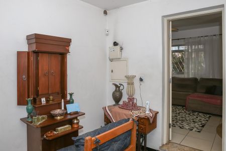 Casa à venda com 260m², 3 quartos e 3 vagas Casa à venda com 260m², 3 quartos e 3 vagasSala