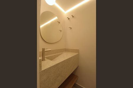 Apartamento à venda com 81m², 2 quartos e sem vagaLavabo