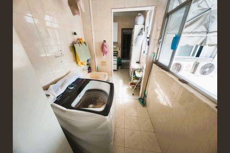 Apartamento à venda com 75m², 2 quartos e 1 vaga