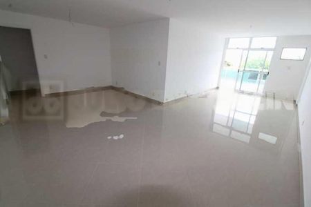 Apartamento à venda com 185m², 4 quartos e 3 vagas