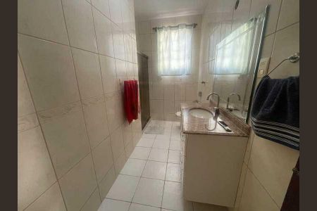 Casa à venda com 248m², 3 quartos e 2 vagas