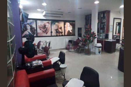 Casa à venda com 468m², 4 quartos e 4 vagas