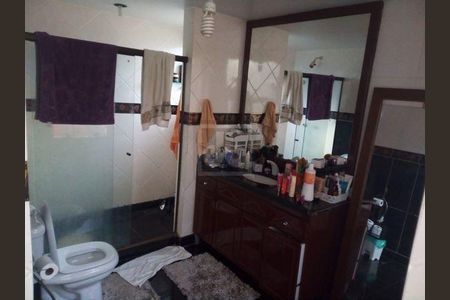 Casa à venda com 468m², 4 quartos e 4 vagas