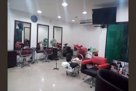 Casa à venda com 468m², 4 quartos e 4 vagas