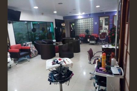 Casa à venda com 468m², 4 quartos e 4 vagas