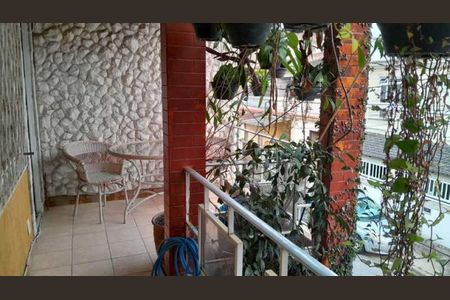 Casa à venda com 179m², 4 quartos e 1 vaga