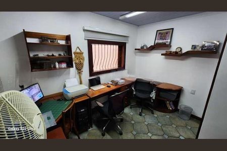 Casa à venda com 367m², 4 quartos e 4 vagas