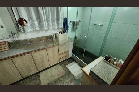 Casa à venda com 367m², 4 quartos e 4 vagas