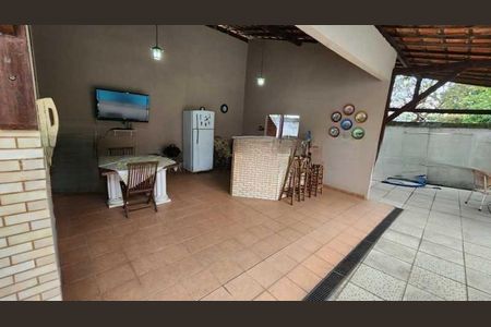 Casa à venda com 367m², 4 quartos e 4 vagas
