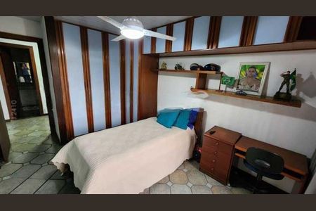 Casa à venda com 367m², 4 quartos e 4 vagas