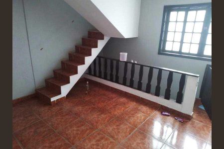 Casa à venda com 270m², 5 quartos e 1 vaga