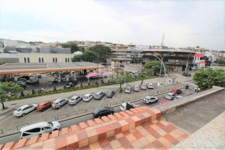 Casa de condomínio à venda com 68m², 2 quartos e 1 vaga