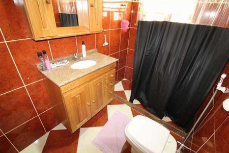 Casa à venda com 100m², 3 quartos e 4 vagas