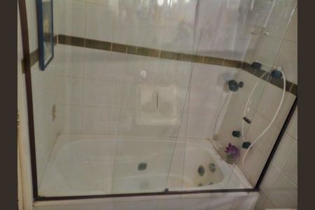 Casa à venda com 178m², 3 quartos e 2 vagas