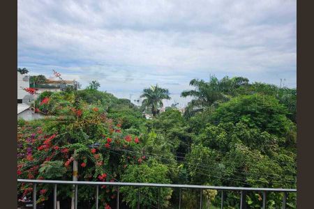 Casa à venda com 120m², 3 quartos e 3 vagas