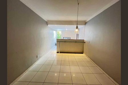 Casa à venda com 217m², 3 quartos e 4 vagas