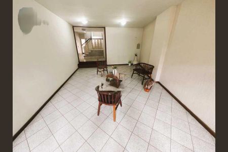 Apartamento à venda com 81m², 2 quartos e 1 vaga