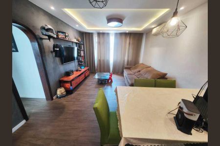Apartamento à venda com 80m², 2 quartos e 1 vaga