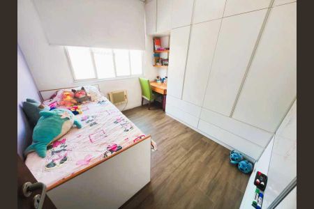 Apartamento à venda com 80m², 2 quartos e 1 vaga