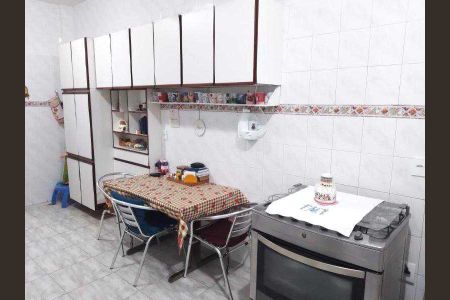 Casa à venda com 283m², 4 quartos e 2 vagas